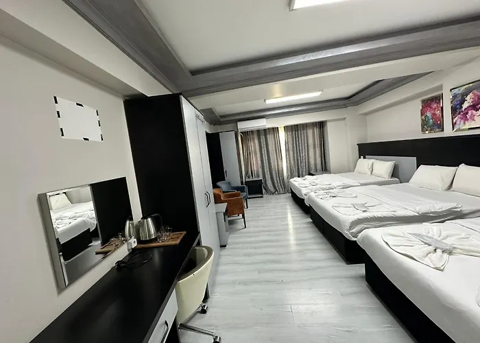Hotel Retrol